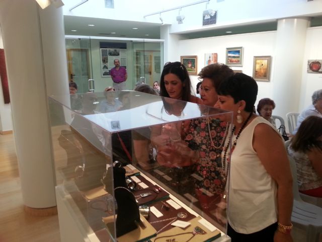 El Centro de la Mujer del barrio del Carmen celebra el fin de curso - 1, Foto 1