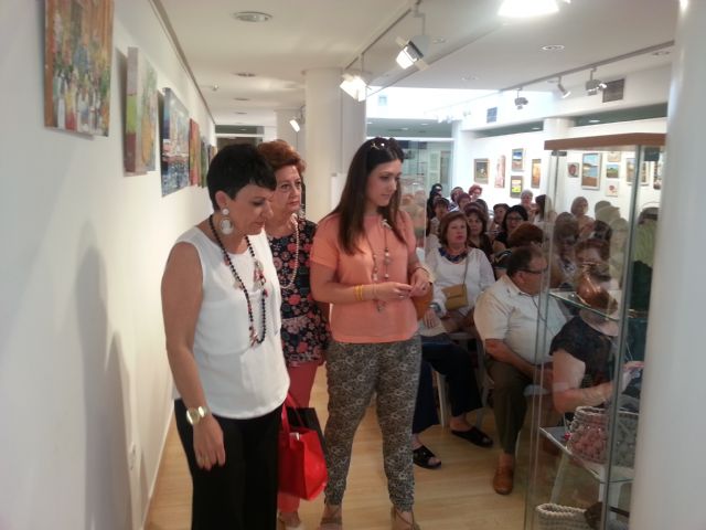 El Centro de la Mujer del barrio del Carmen celebra el fin de curso - 2, Foto 2