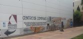 Un graffiti decora el exterior del Centro Regional de Artesana de Murcia