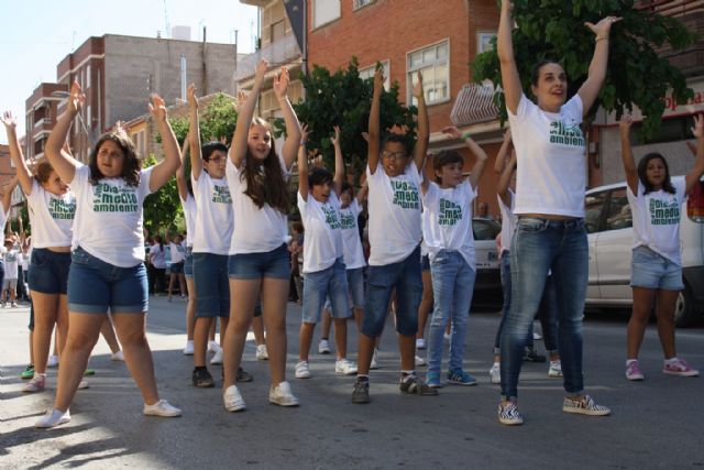 Escolares de Cehegín celebran con un 'flashmob' el Día Mundial del Medio Ambiente - 2, Foto 2