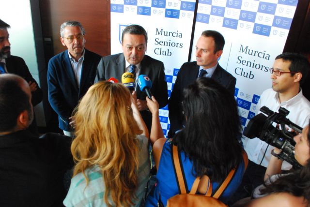 Murcia Seniors Club y el presidente de la CROEM han mantenido una reunión de trabajo - 1, Foto 1