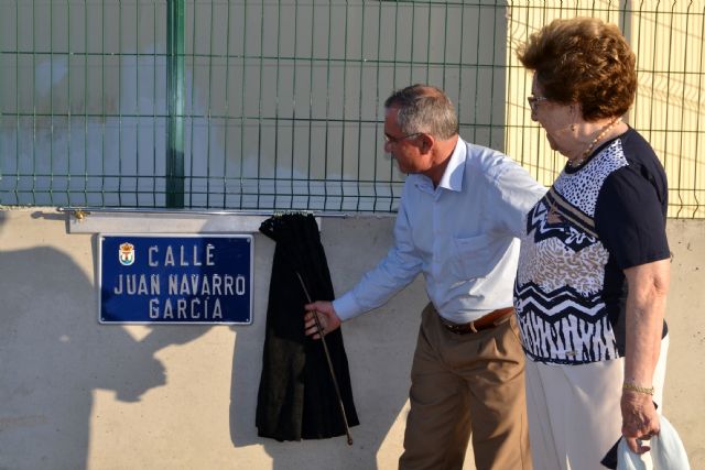 El nombramiento de una calle de Águilas honra la memoria de Juan Navarro García - 1, Foto 1