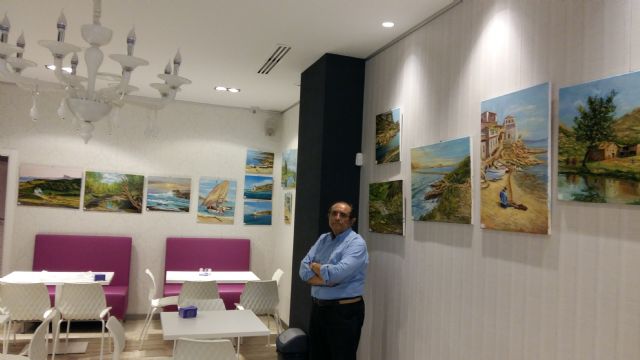 El artista local, José Luis Mercader Pretel, expone su nueva colección de cuadros por diferentes establecimientos hosteleros de la ciudad - 1, Foto 1