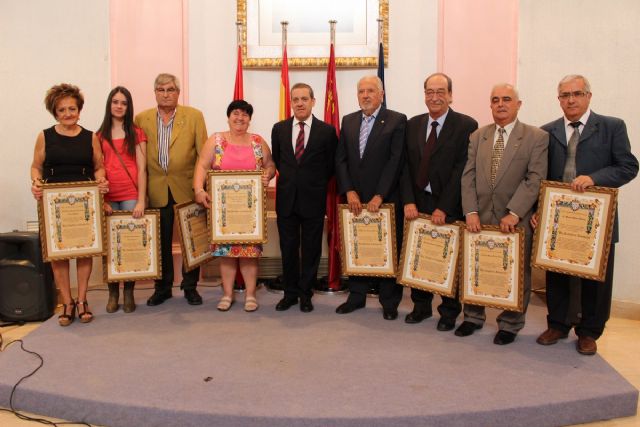 El Ayuntamiento de Alcantarilla reconoce y homenajea a los Hijos Predilectos y Adoptivos nombrados en las últimas legislaturas - 1, Foto 1
