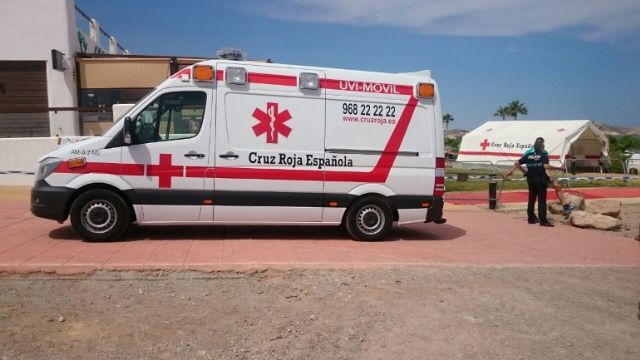 Cruz Roja Española en Águilas presta cobertura de Soporte Vital Avanzado con dos Equipos Médicos al Triatlón Villa de Pulpi en Almería - 2, Foto 2
