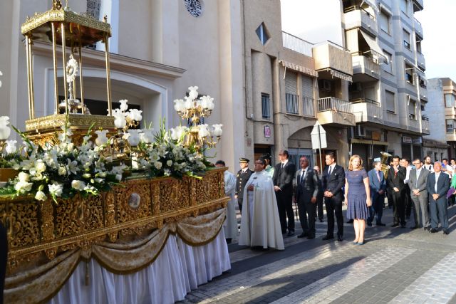 Los niños de Primera Comunión participan en la Procesión del Corpus Christi de Águilas - 1, Foto 1