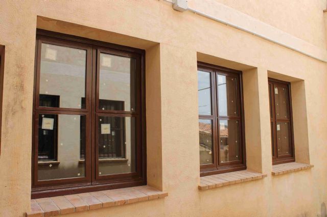 El Ayuntamiento mejorará notablemente la eficiencia energética de la Universidad Popular, Escuela de Música y Mercado de San Juan - 4, Foto 4