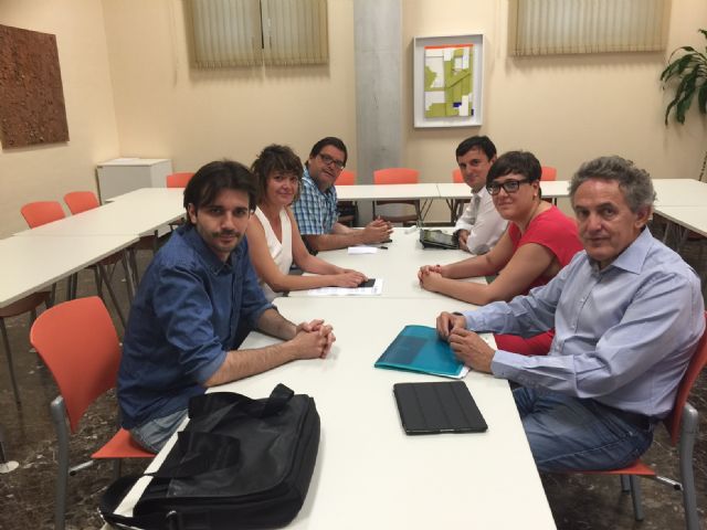 Podemos presenta su hoja de ruta a PSOE y Ciudadanos - 2, Foto 2