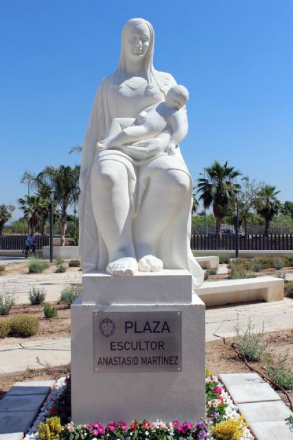 El escultor alcantarillero Anastasio Martínez Valcárcel dona una obra suya para la plaza que lleva su nombre, junto al Museo de la Huerta - 2, Foto 2