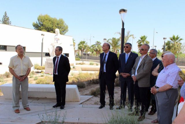 El escultor alcantarillero Anastasio Martínez Valcárcel dona una obra suya para la plaza que lleva su nombre, junto al Museo de la Huerta - 5, Foto 5