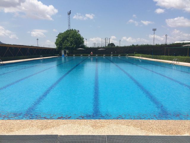 Deportes pondrá en marcha la piscina municipal de verano la próxima semana - 1, Foto 1