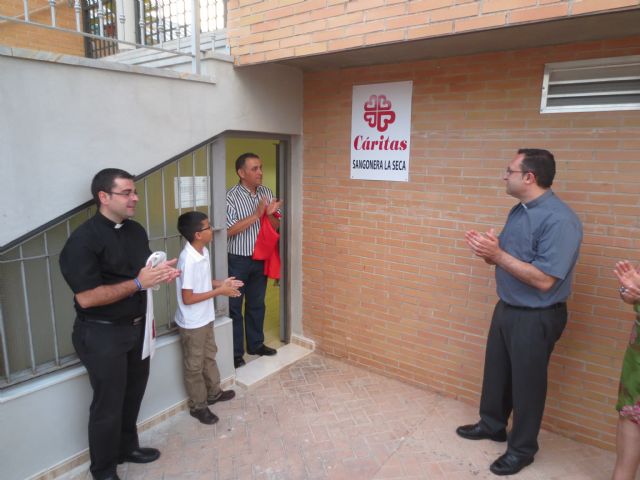 Cáritas parroquial estrena nuevas dependencias en Sangonera la Seca - 1, Foto 1