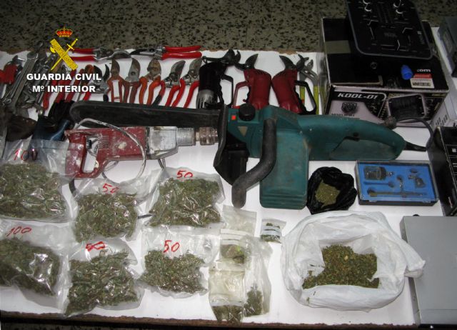 La Guardia Civil desmantela un clan familiar en Jumilla relacionado con delitos de tráfico de droga y robo en vivienda - 5, Foto 5