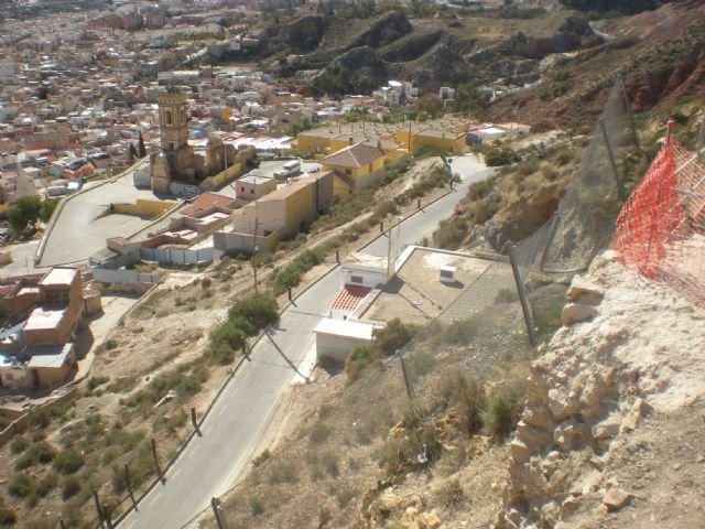 La Consejería de Fomento trabaja en el proyecto de construcción de un ascensor de acceso al Castillo de Lorca - 1, Foto 1