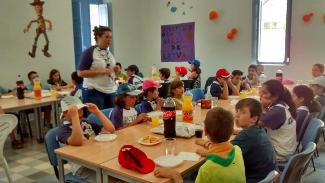 El Grupo Scout Valle de Leyva devuelve la visita al Grupo Scout Centro Cultural de Renfe, Foto 5