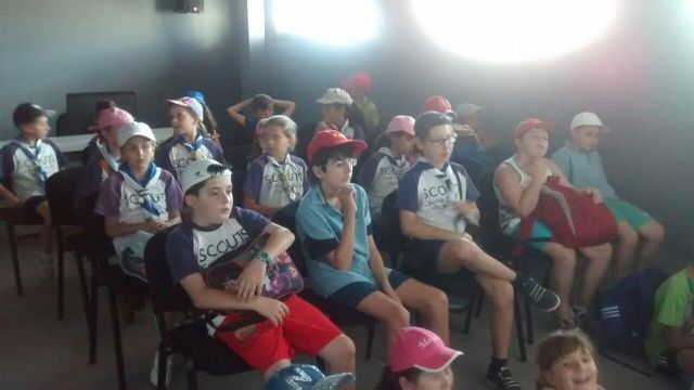 El Grupo Scout Valle de Leyva devuelve la visita al Grupo Scout Centro Cultural de Renfe, Foto 6