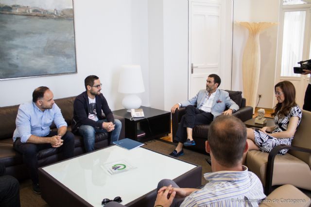 El Ayuntamiento apoya a los gestores del Cartagena para que siga habiendo fútbol en la ciudad - 3, Foto 3