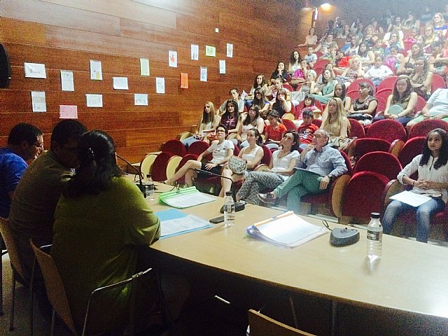 Más de 140 voluntarios han asistido durante este curso a menores del municipio en refuerzo escolar - 2, Foto 2