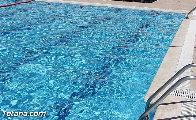 Las piscinas del Complejo Deportivo Guadalentín en El Paretón-Cantareros se abren este sábado, día 20 de junio, para la nueva temporada, Foto 1