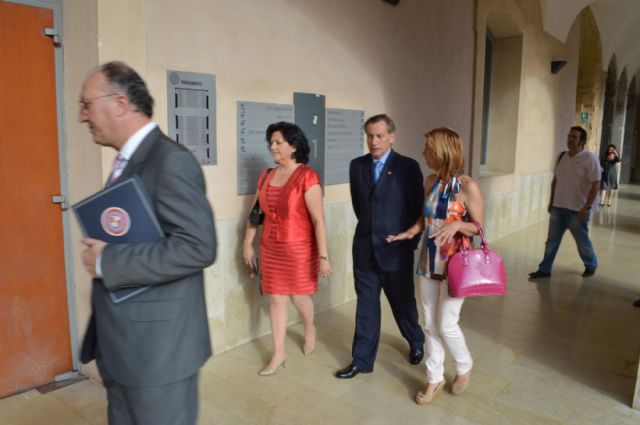 La Universidad de Mayores gradúa a 32 alumnos - 2, Foto 2