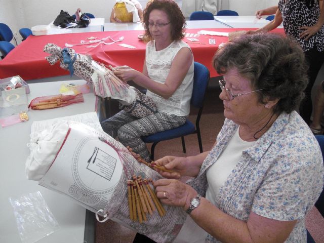 La llegada del verano pone fin a varios talleres de mayores - 2, Foto 2