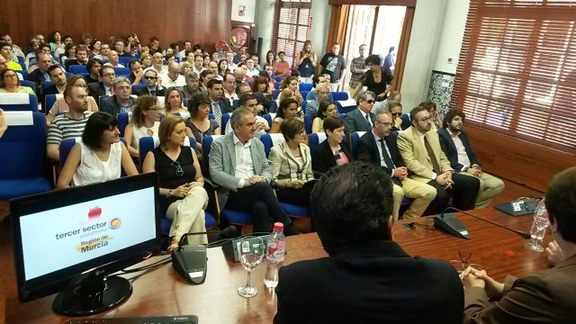 La presidenta de la Asamblea, Rosa Peñalver, quiere que su primera recepción sea a la plataforma del tercer sector - 1, Foto 1