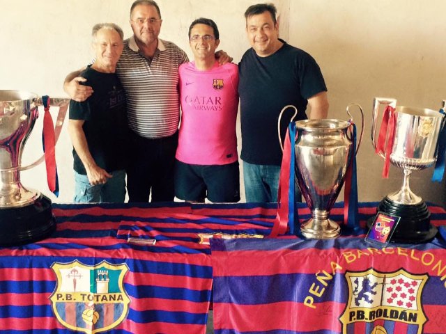 La Pea Totana Barcelonista held its eighteenth anniversary and the achievement of the triplet, Foto 1