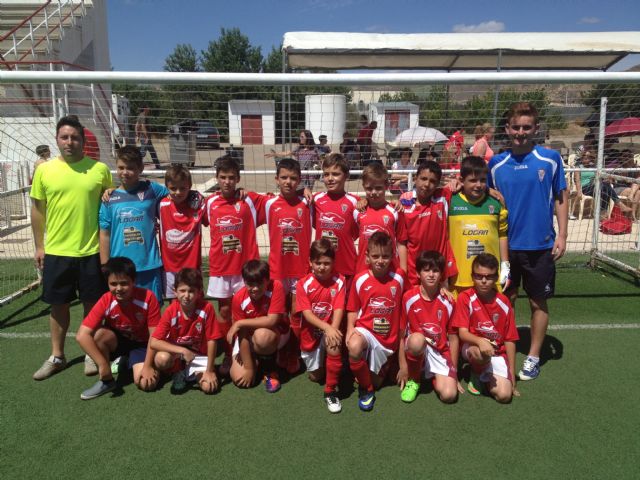 Los benjamines del Club Deportivo Lumbreras consiguieron el ascenso a primera categoría - 1, Foto 1