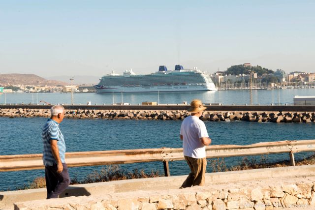 Tres cruceros nos visitan en tres días - 3, Foto 3
