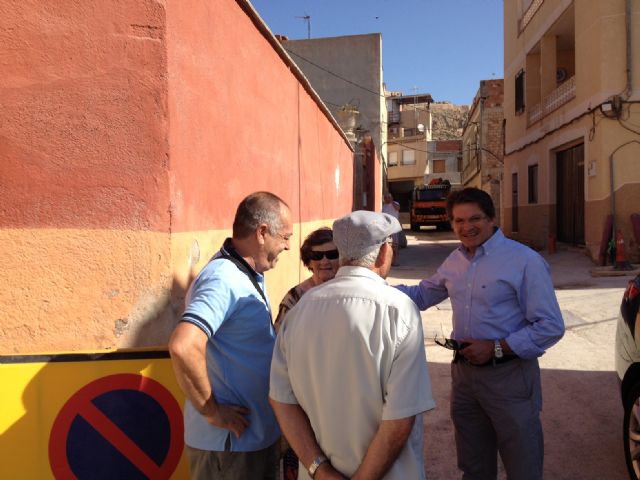 El Ayuntamiento de Lorca termina la remodelación de las calles Espolón y Baeza del Calvario gracias a la subvención del Gobierno Regional - 2, Foto 2