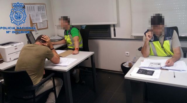 Desmantelada una organización que empadronaba fraudulentamente a ciudadanos extranjeros en situación irregular - 1, Foto 1