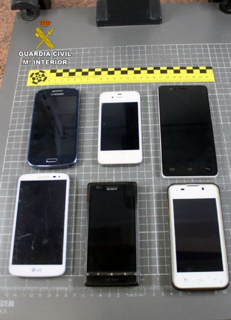 La Guardia Civil esclarece varios delitos de denuncias falsas y receptación de teléfono móviles - 1, Foto 1