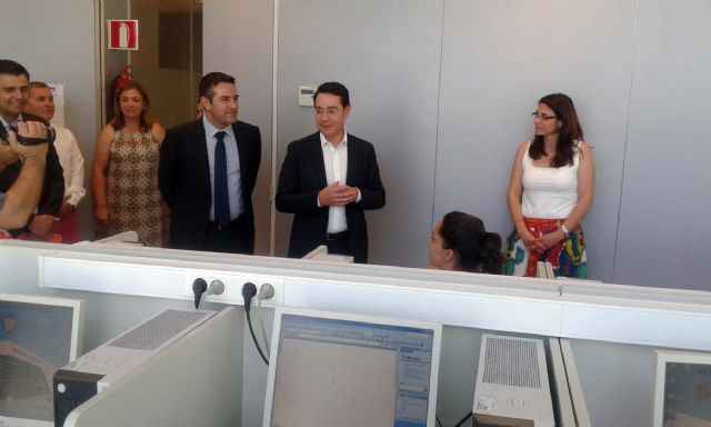 El consejero de Presidencia y Empleo en funciones, José Gabriel Ruiz, visita en Alcantarilla uno de los programas de empleo y formación - 4, Foto 4