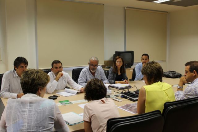 El Ayuntamiento considera justas las reivindicaciones de los padres de La Aljorra - 4, Foto 4