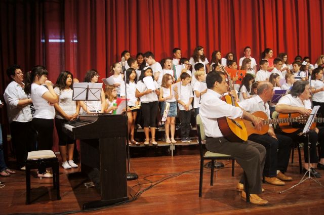 Se clausura de forma oficial el curso 2014/15 de la Escuela Municipal de Msica de Totana con la audicin de los alumnos de Lenguaje Musical - 2