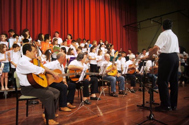 Se clausura de forma oficial el curso 2014/15 de la Escuela Municipal de Msica de Totana con la audicin de los alumnos de Lenguaje Musical - 3