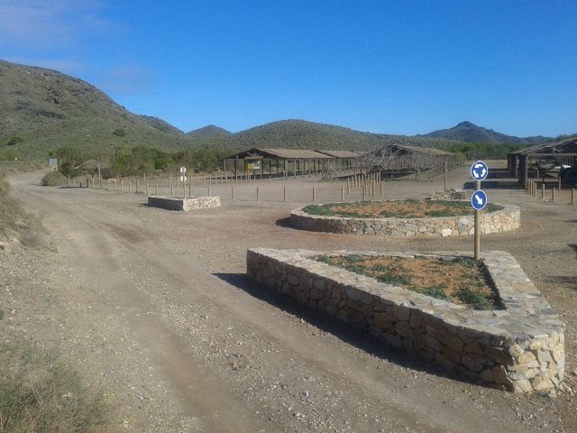 Medio Ambiente pone en marcha el dispositivo de ordenación de accesos y estacionamiento de vehículos a motor en Calblanque - 1, Foto 1