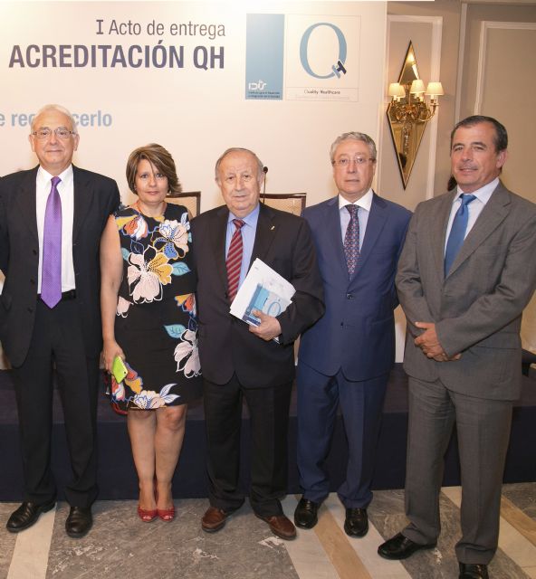 Hospital La Vega recibe la acreditación Quality Healthcare por su excelencia en la calidad asistencial - 1, Foto 1