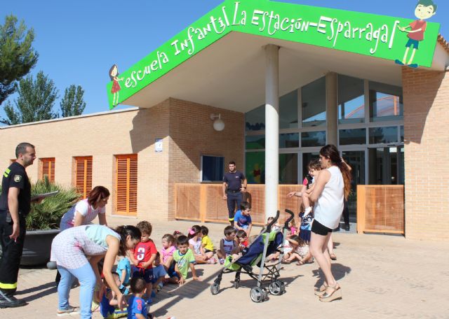 Simulacros de evacuación en las guarderías municipales de Puerto Lumbreras´2015 - 1, Foto 1
