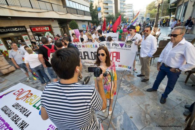 El orgullo LGTB se paseó por Cartagena en defensa de la igualdad - 1, Foto 1