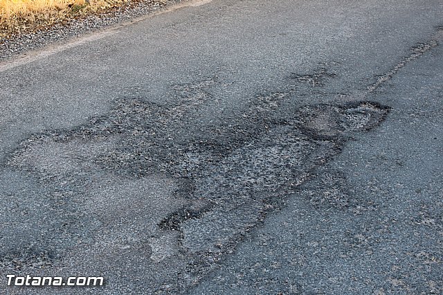 El PSOE presenta una mocin en la Asamblea Regional para el urgente arreglo de la carretera que une Totana con Las Viñas-Carivete y La Bastida - 1