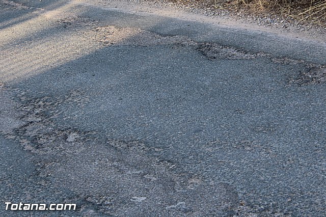 El PSOE presenta una mocin en la Asamblea Regional para el urgente arreglo de la carretera que une Totana con Las Viñas-Carivete y La Bastida - 2