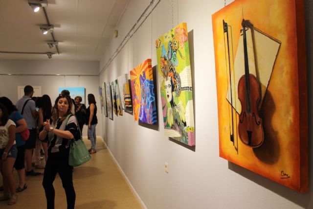 La Sala de exposiciones de la Casa de Cultura acoge la exposición Aquí Pintamos Todos de los alumnos de Magdalena Caballero - 2, Foto 2