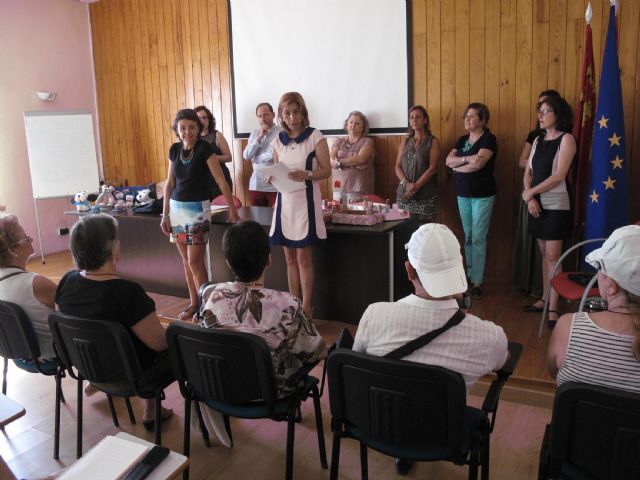 Talleres y visitas componen la programación de la Escuela de Verano de mayores - 1, Foto 1