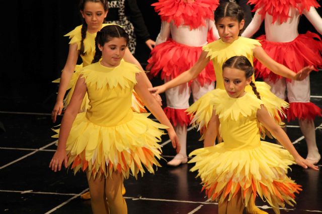 El Conservatorio y la Escuela de Música clausuran el curso con la representación de El Cascanueces - 2, Foto 2