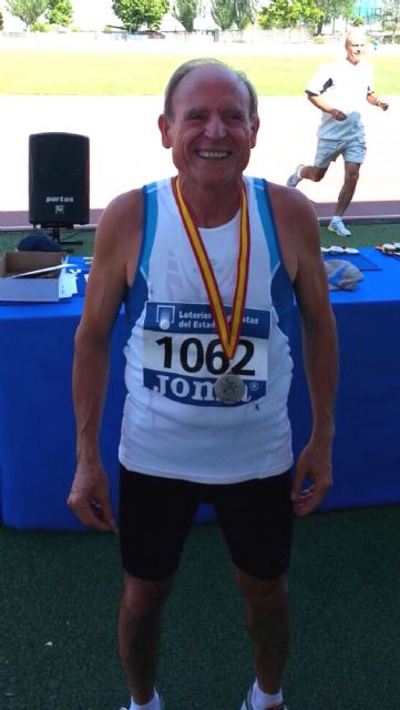 El atleta torreño Ángel Salinas se vuelve a colgar una plata en el Campeonato de España de veteranos - 1, Foto 1