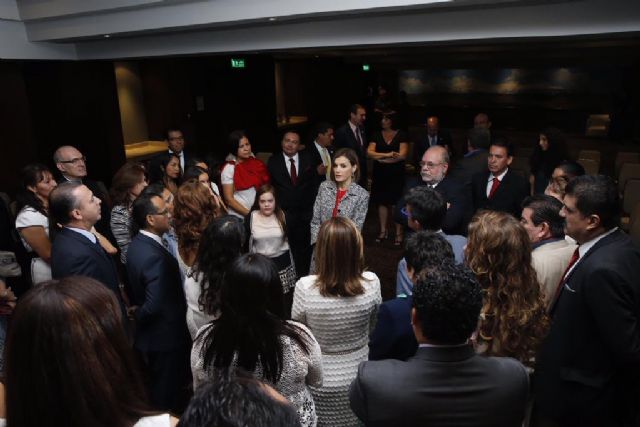Su majestad la Reina Doña Letizia recibe en audiencia a la Alianza Iberoamericana de Enfermedades Raras, que preside el totanero Juan Carrión - 4, Foto 4