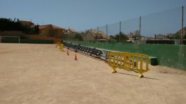 Deportes paraliza la instalación de una antena de telefonía en el Polideportivo de Cala Flores - 1, Foto 1