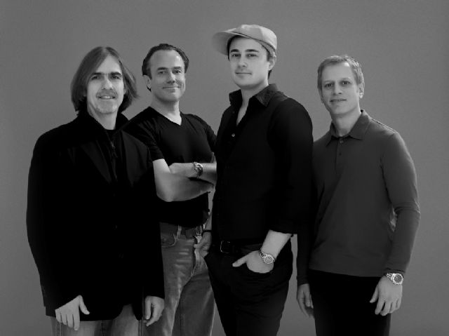 Chris Minh Doky & The Nomads, con Dave Weckl en la batería, y el cantautor norteamericano John Hiatt, abren el XVIII Festival de Jazz de San Javier - 2, Foto 2