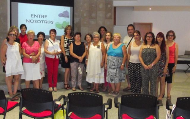 El programa Entre Nosotras cierra el curso tras realizar una treintena de actividades - 1, Foto 1